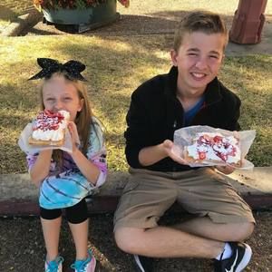 Meet your Posher, Andrea